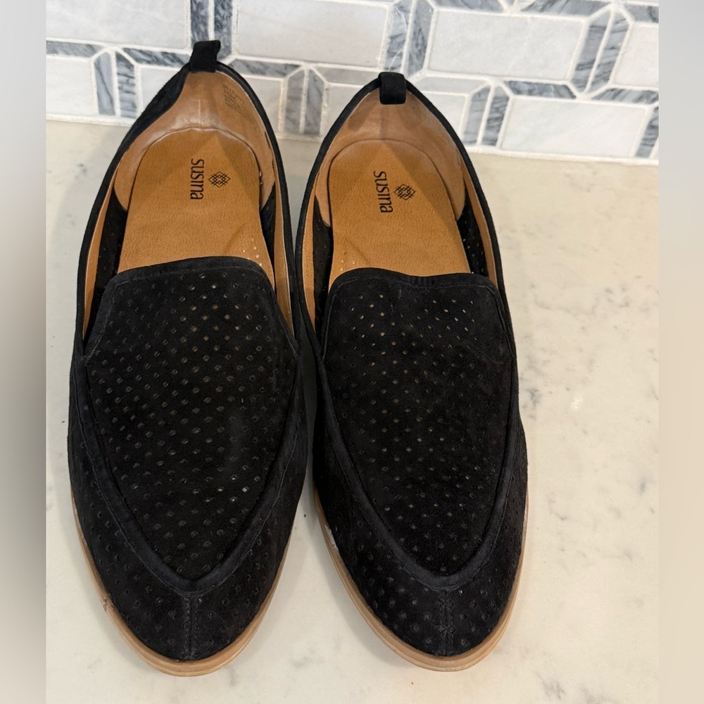 Susina Perforated Suede leather Black Loafers with natural stacked heal.